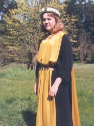 medievaldress3