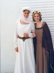 medivaldresses5